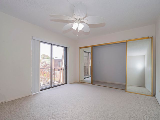 1166 6th Avenue 20a, Vero Beach, FL 32960