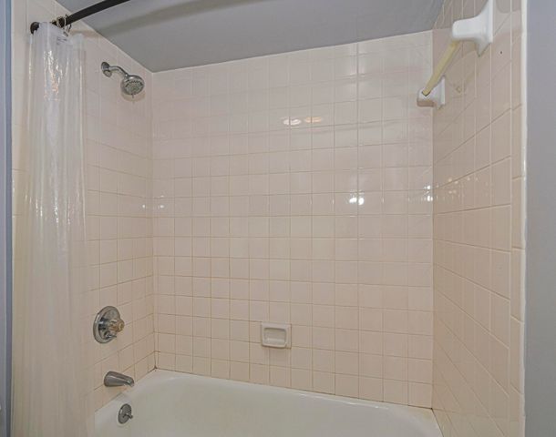 1166 6th Avenue 20a, Vero Beach, FL 32960