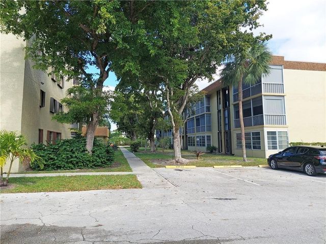 367 S Federal Hwy B103, Deerfield Beach, FL 33441