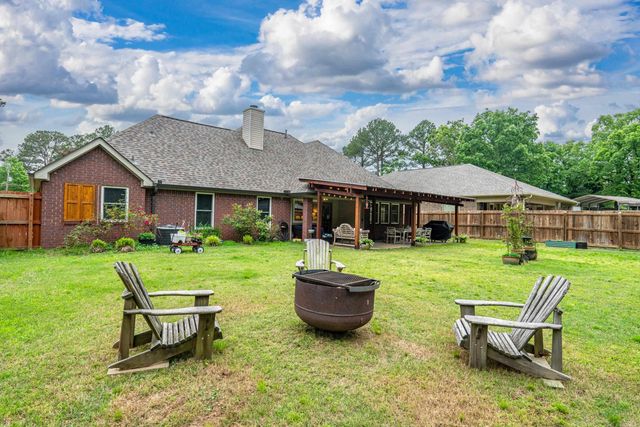 3131 Marion Anderson, Hot Springs, AR 71913