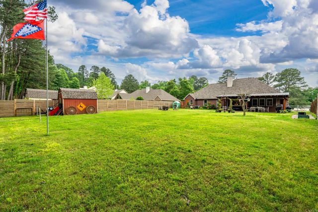 3131 Marion Anderson, Hot Springs, AR 71913