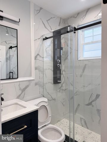 2436 S DARIEN ST, Philadelphia, PA 19148