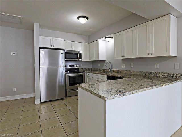 3725 Skyline BLVD, Cape Coral, FL 33914