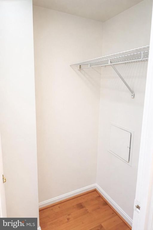 Image 13 of property listing at 4808 MOORLAND LN #701, Bethesda, MD 20814
