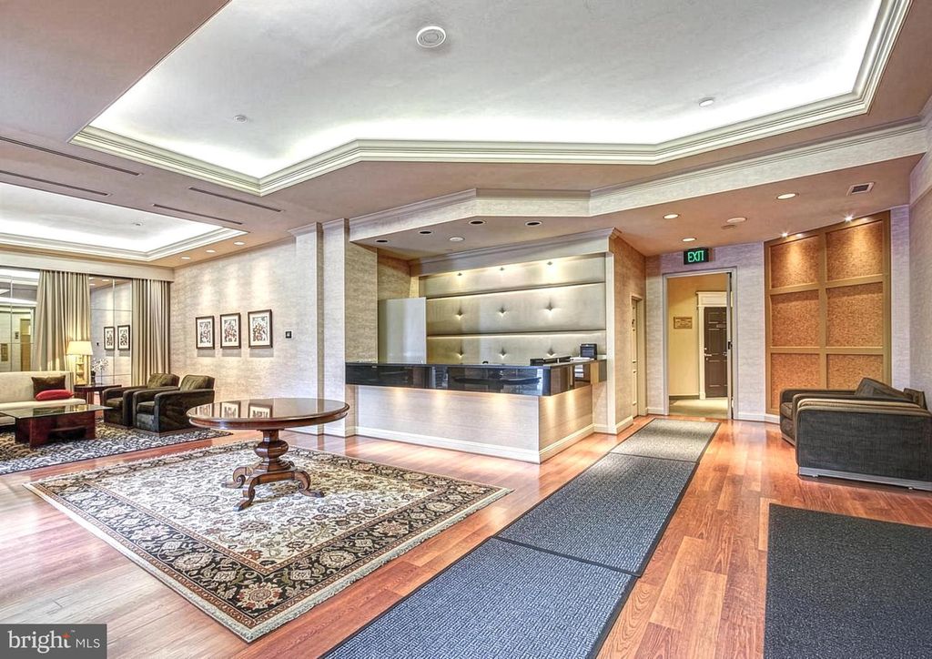 Image 19 of property listing at 4808 MOORLAND LN #701, Bethesda, MD 20814