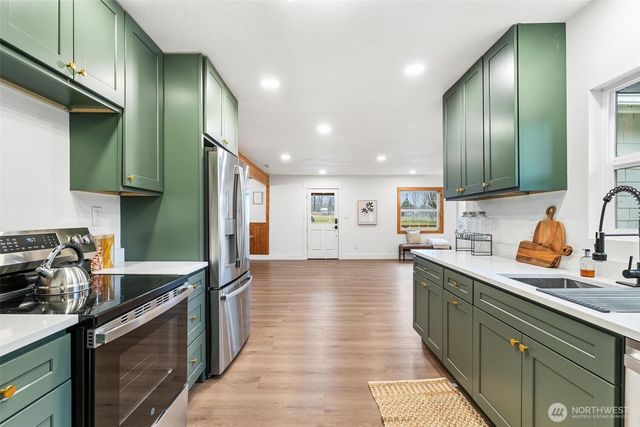 27805 Hinkleman Road, Buckley, WA 98321