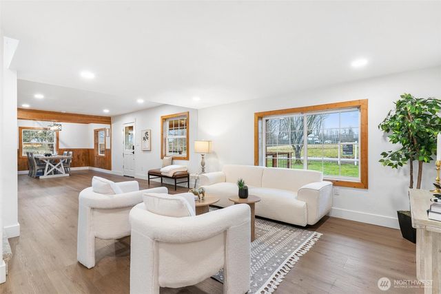 27805 Hinkleman Road, Buckley, WA 98321