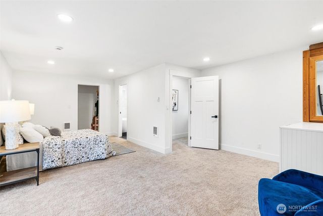 27805 Hinkleman Road, Buckley, WA 98321