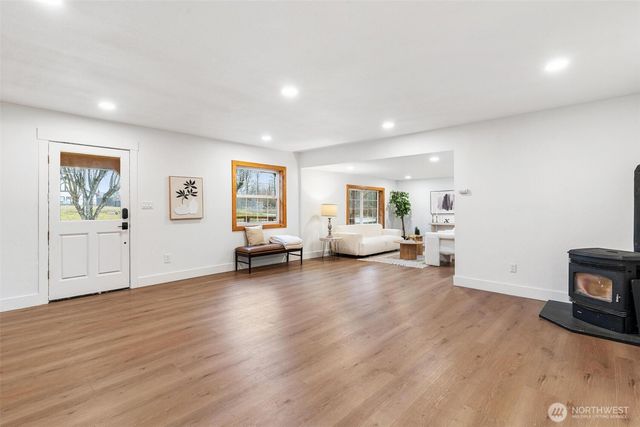 27805 Hinkleman Road, Buckley, WA 98321