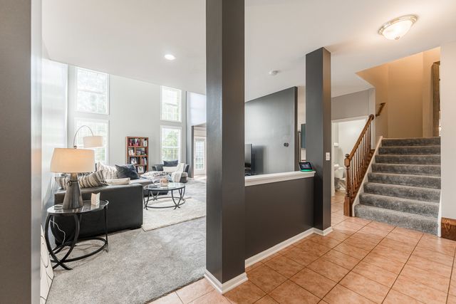 1227 Asbury Court, Elgin, IL 60120