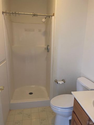 308 Toscana Cir, Cloverdale, CA 95425