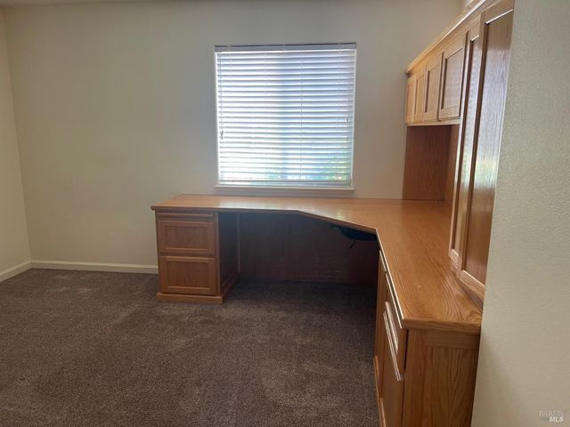 308 Toscana Cir, Cloverdale, CA 95425