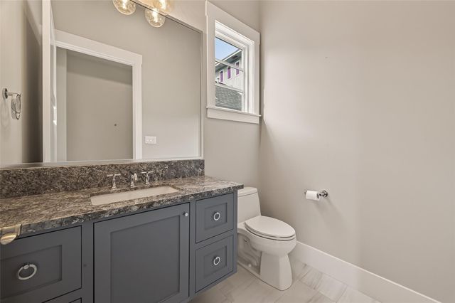 2461 Baycrest Drive, Houston, TX 77058