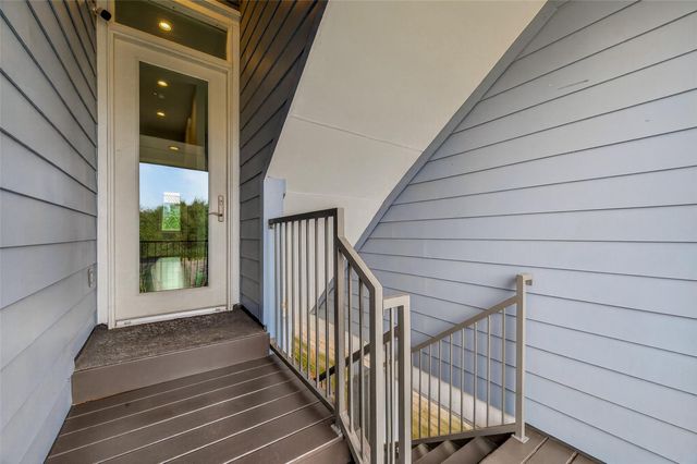 2461 Baycrest Drive, Houston, TX 77058