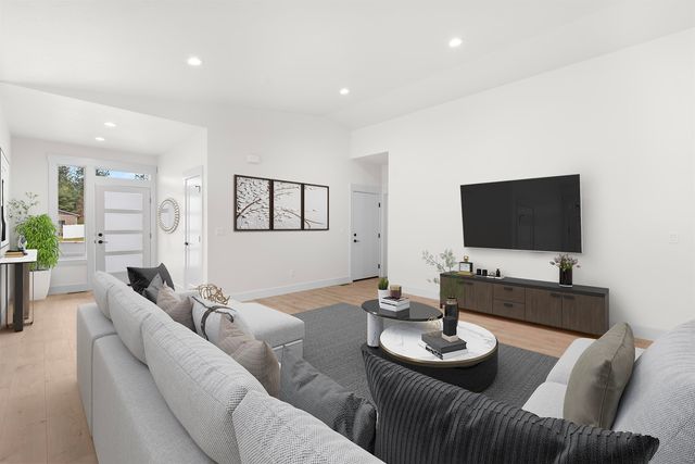 1810 N Jakeman Ct, Spokane Valley, WA 99016