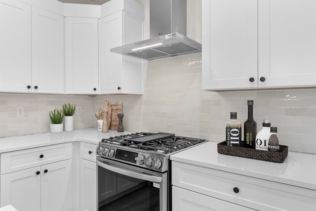 1810 N Jakeman Ct, Spokane Valley, WA 99016