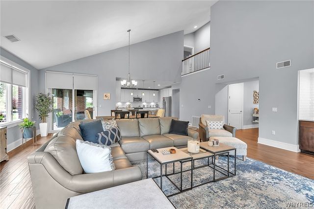 59 Ojibwa Circle, Buffalo, NY 14202