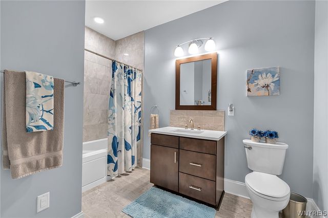 59 Ojibwa Circle, Buffalo, NY 14202