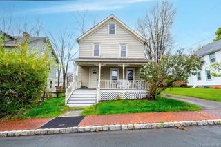 20 Van Buren Street, Warwick, NY 10990