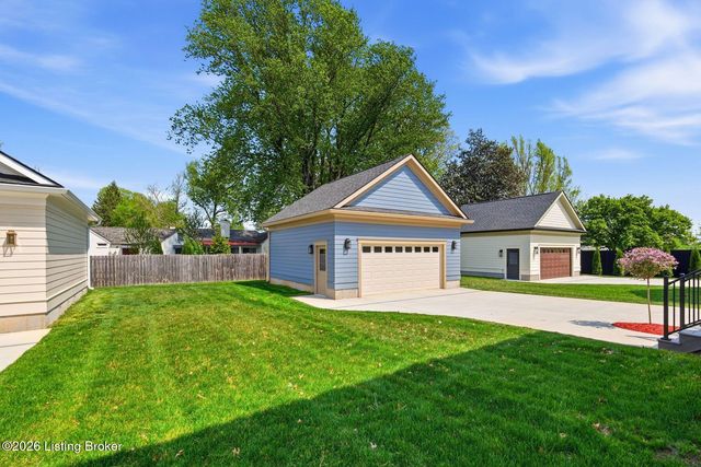 907 S Sherrin Ave, Louisville, KY 40207