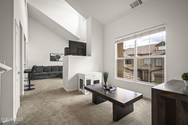 17000 Wedge Parkway 422, Reno, NV 89511