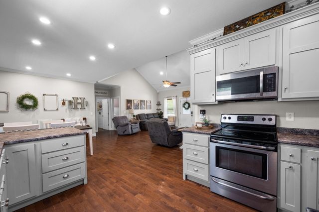 221 Hill Circle, Dunlap, TN 37327