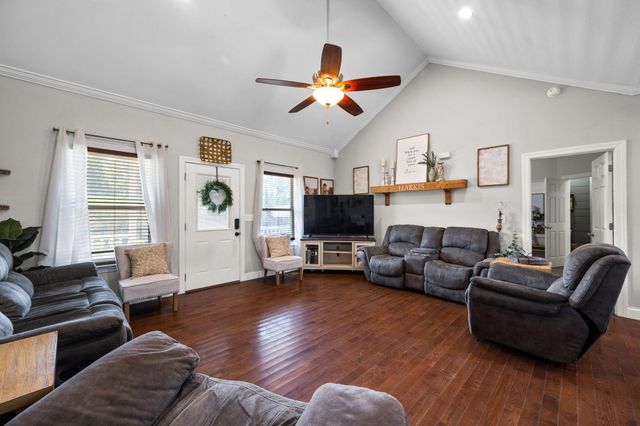 221 Hill Circle, Dunlap, TN 37327