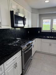 32790 Aurora Vista Road, Cathedral City, CA 92234