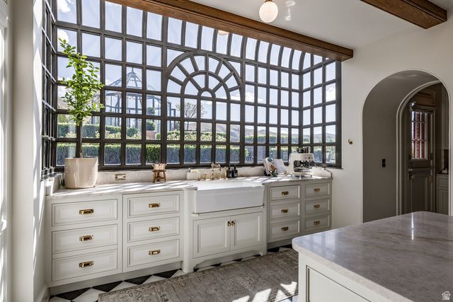 299 E OAK FOREST RD, Salt Lake City, UT 84103