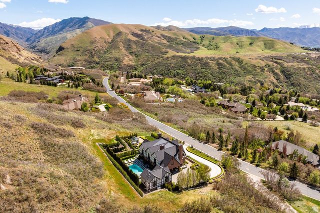 299 E OAK FOREST RD, Salt Lake City, UT 84103