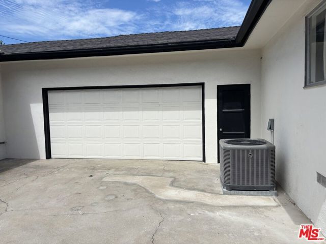 366 E Hillsdale Street, Inglewood, CA 90302