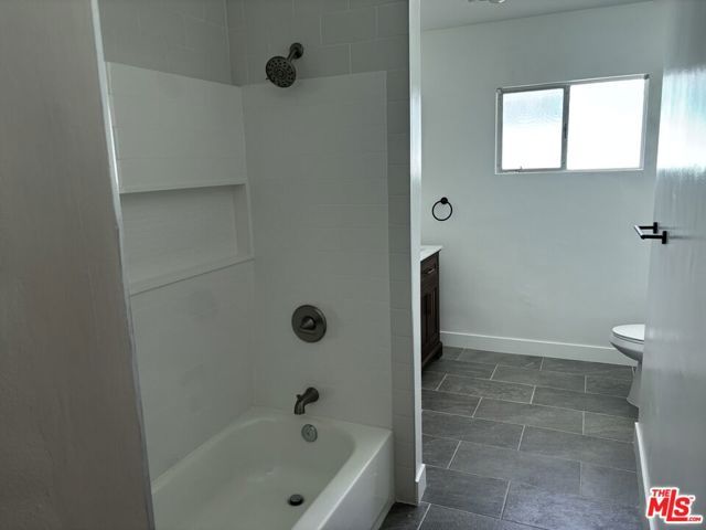 366 E Hillsdale Street, Inglewood, CA 90302