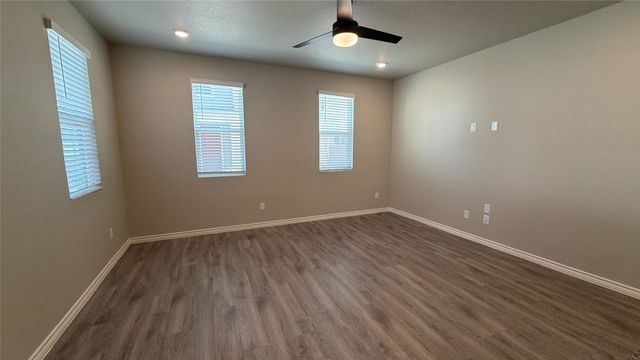 916 16th Street 54, Argyle, TX 76226