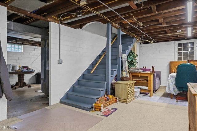 10322 Dover Road, Apple Creek, OH 44606