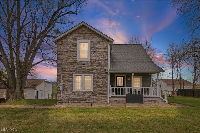 10322 Dover Road, Apple Creek, OH 44606