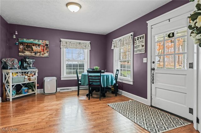 10322 Dover Road, Apple Creek, OH 44606