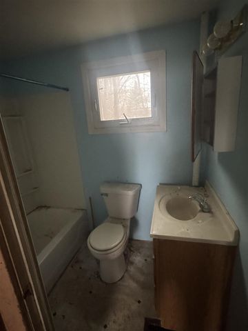 331 S Main Street, Bellevue, MI 49021