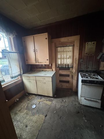 331 S Main Street, Bellevue, MI 49021