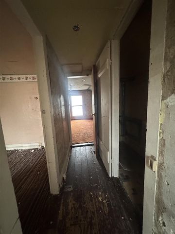 331 S Main Street, Bellevue, MI 49021