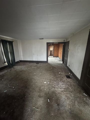 331 S Main Street, Bellevue, MI 49021