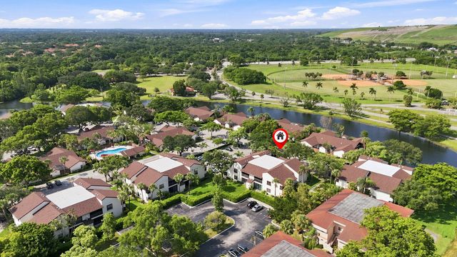 2581 CARAMBOLA Circle N 1868, Coconut Creek, FL 33066