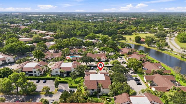 2581 CARAMBOLA Circle N 1868, Coconut Creek, FL 33066