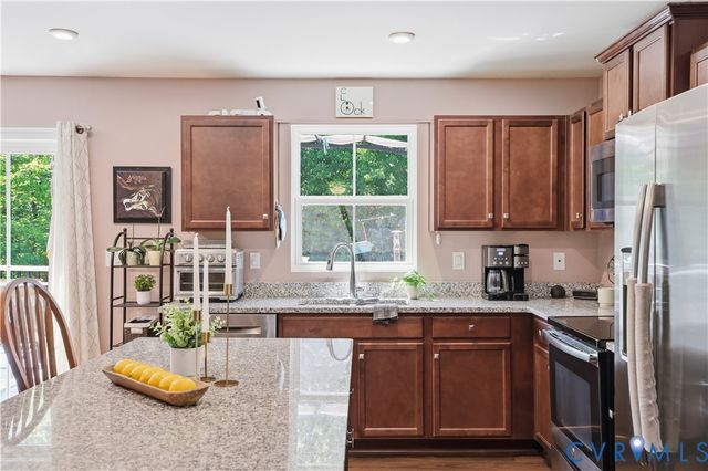 906 Sun Valley Way, Chesterfield, VA 23236
