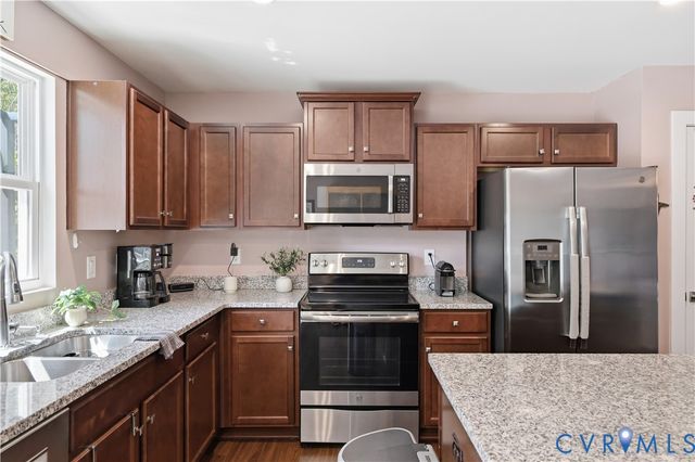 906 Sun Valley Way, Chesterfield, VA 23236