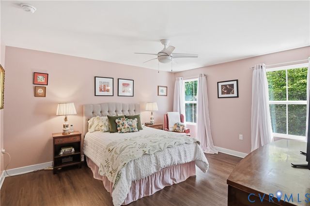 906 Sun Valley Way, Chesterfield, VA 23236