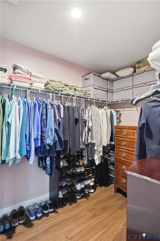 906 Sun Valley Way, Chesterfield, VA 23236