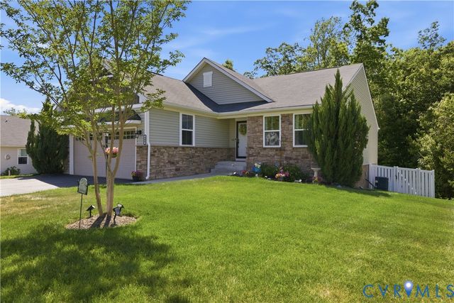 906 Sun Valley Way, Chesterfield, VA 23236