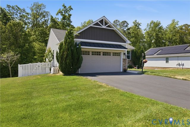 906 Sun Valley Way, Chesterfield, VA 23236
