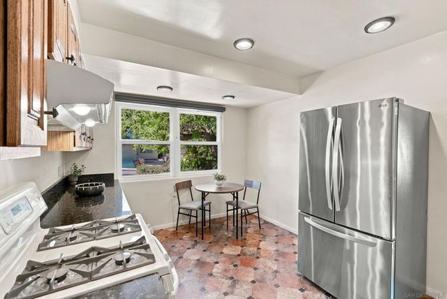4011 Marron, San Diego, CA 92115