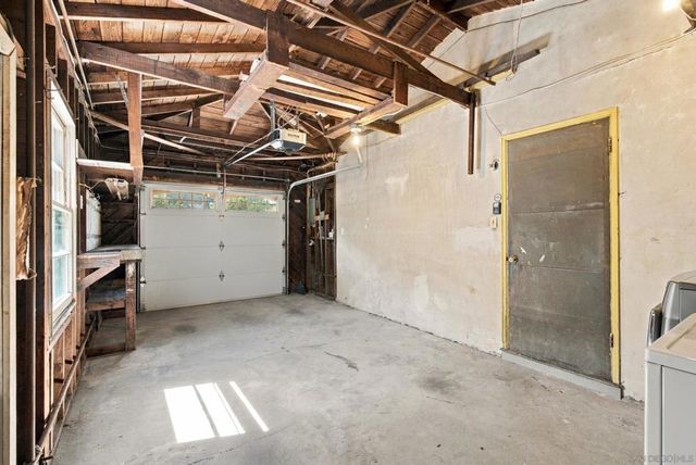 4011 Marron, San Diego, CA 92115